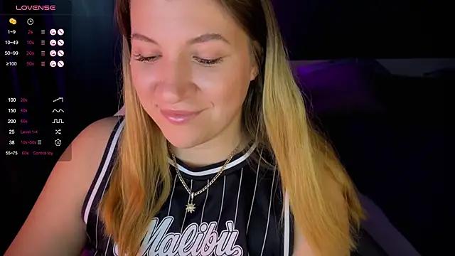 Try the thrill of flirt babes with our cam hosts, featuring unclothed wildness while getting naked and playing with their favored sex toys.