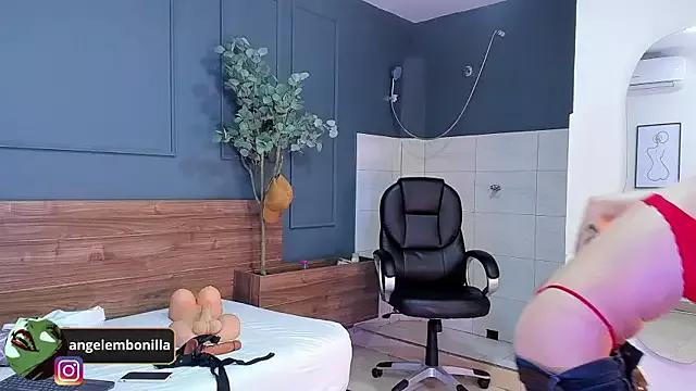 Fallen_Angel999777 from StripChat is Freechat
