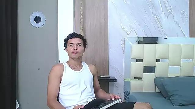 fire_and_moon from StripChat is Freechat