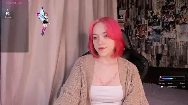 fly_with_love from StripChat is Freechat