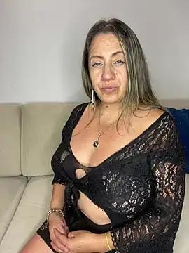Francesca_Sensual from StripChat is Freechat