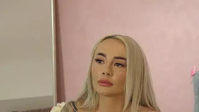 FrancescaMcGray from StripChat is Freechat