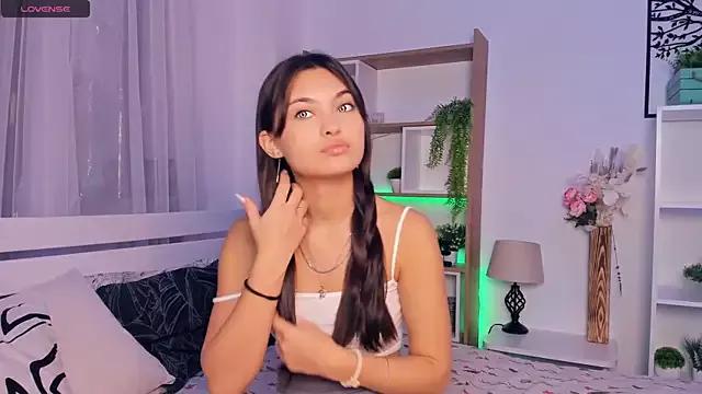 FunnyyMonkeyy from StripChat is Freechat
