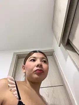 Gaby_002 from StripChat is Freechat
