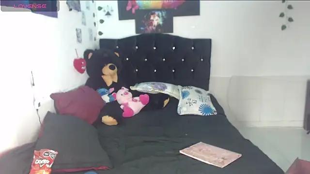 Try the thrill of flirt babes with our cam hosts, featuring unclothed wildness while getting naked and playing with their favored sex toys.