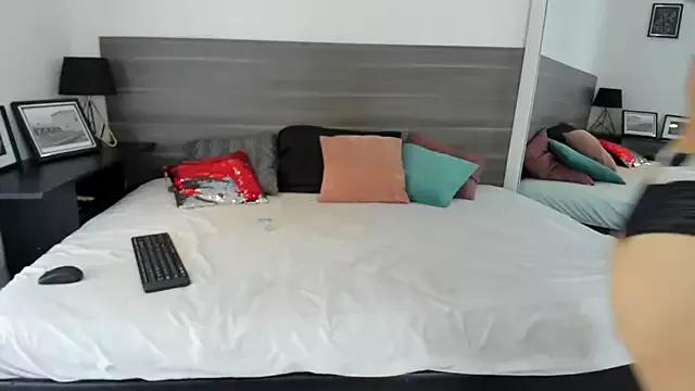 Gabyelle_ from StripChat is Freechat
