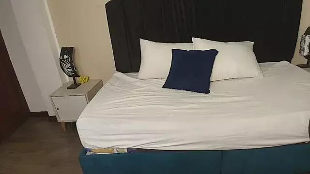 GabySweett_ from StripChat is Freechat