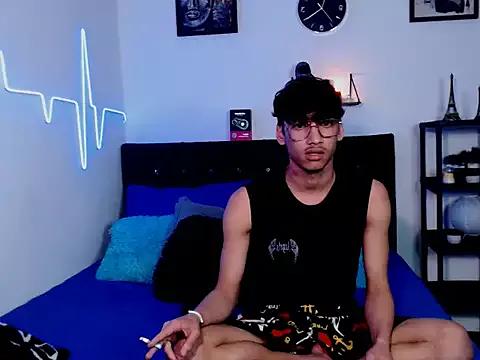 Gael_Jones from StripChat is Freechat