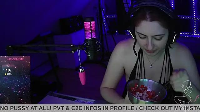 Try the thrill of flirt babes with our cam hosts, featuring unclothed wildness while getting naked and playing with their favored sex toys.