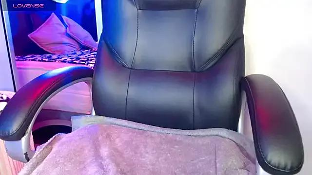 gasaiusagi_golden from StripChat is Freechat
