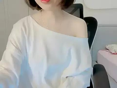 ggLovee from StripChat is Freechat