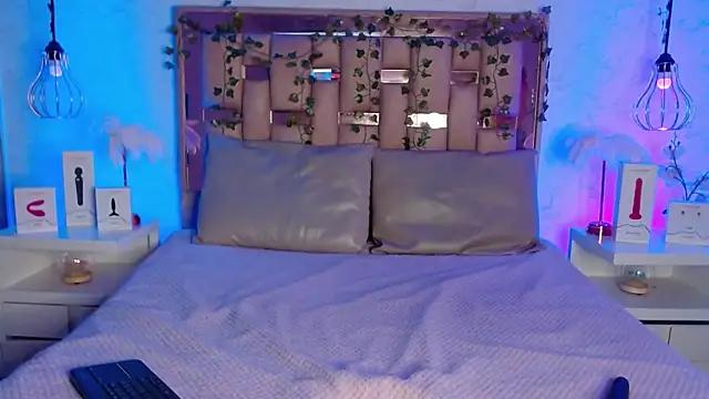 Try the thrill of flirt babes with our cam hosts, featuring unclothed wildness while getting naked and playing with their favored sex toys.