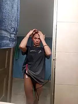 giuliana_andrade from StripChat is Freechat