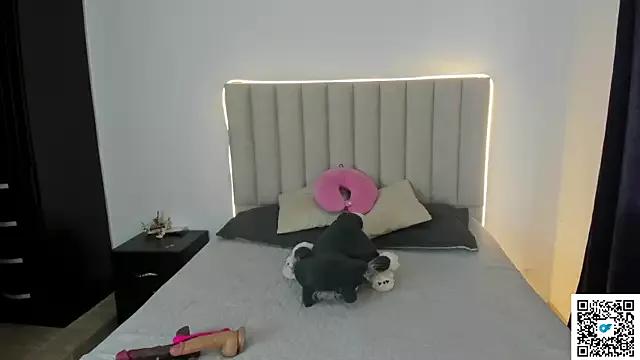 Try the thrill of flirt babes with our cam hosts, featuring unclothed wildness while getting naked and playing with their favored sex toys.