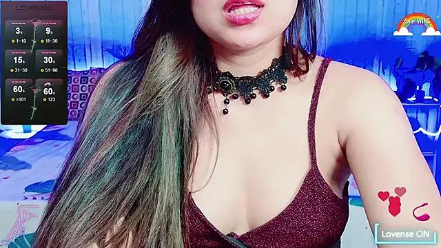 Photos of GODDESS_SHANAYA111 from StripChat is Freechat