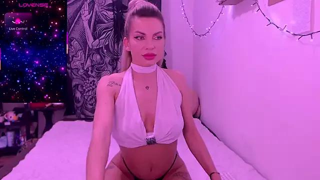 Try the thrill of flirt babes with our cam hosts, featuring unclothed wildness while getting naked and playing with their favored sex toys.