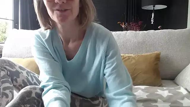 godinflower from StripChat is Freechat