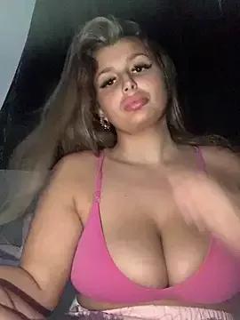 Goldiebaby from StripChat is Freechat