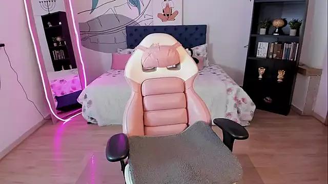 Try the thrill of flirt babes with our cam hosts, featuring unclothed wildness while getting naked and playing with their favored sex toys.