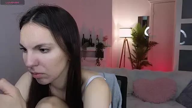 gracedonovan from StripChat is Freechat