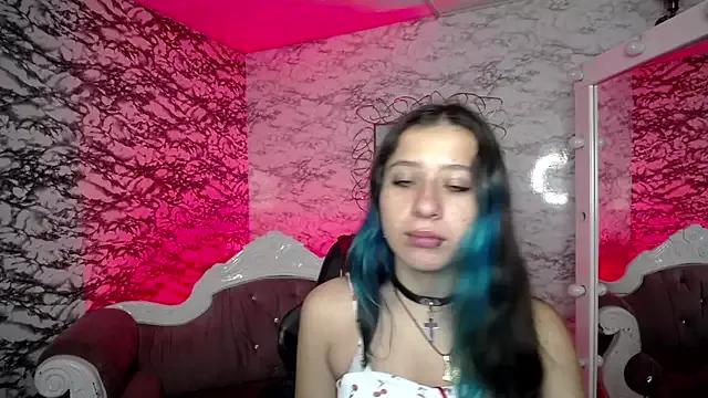 Green_EyesFox_v from StripChat is Freechat