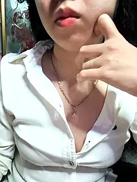 Hana_elyx1319025 from StripChat is Freechat