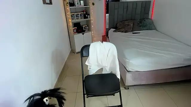 HannaSexyy from StripChat is Freechat