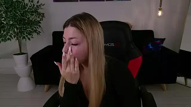 Try the thrill of flirt babes with our cam hosts, featuring unclothed wildness while getting naked and playing with their favored sex toys.