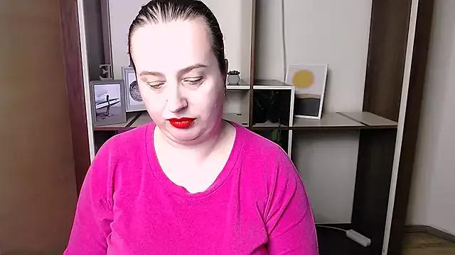 HelenFl from StripChat is Freechat