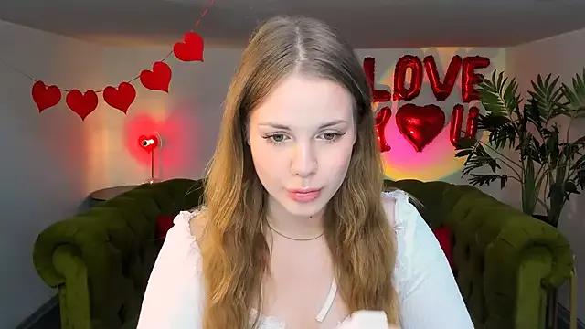holy_kitty from StripChat is Freechat