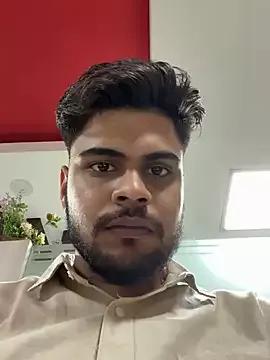 Hornybeardguy from StripChat is Freechat