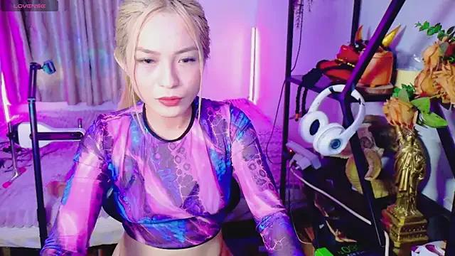 Try the thrill of flirt babes with our cam hosts, featuring unclothed wildness while getting naked and playing with their favored sex toys.