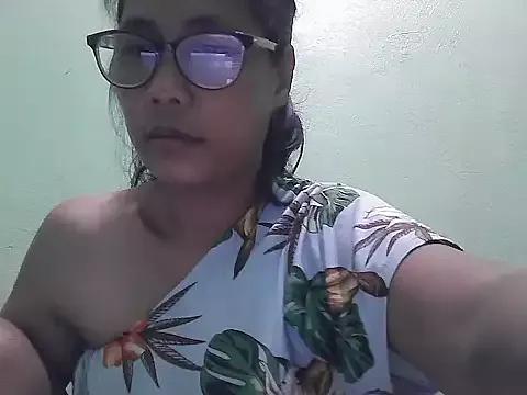 HotLadyPinay32 from StripChat is Freechat