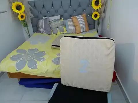 hotlesby_valery from StripChat is Freechat