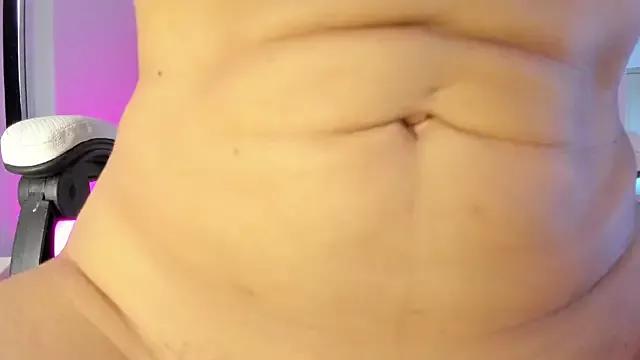 Imaray_1_ from StripChat is Freechat