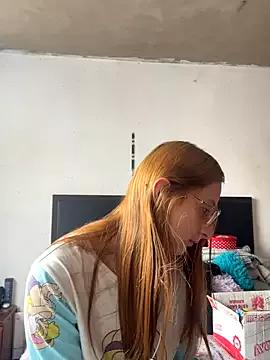 imariahot from StripChat is Freechat