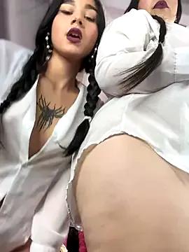 Photos of ImRoxyXXX from StripChat is Freechat