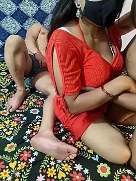 Indian_hotmilfs from StripChat