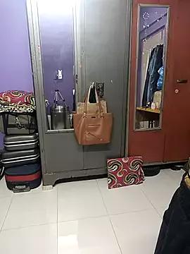 INDIAN_PRINCE_01 from StripChat is Freechat