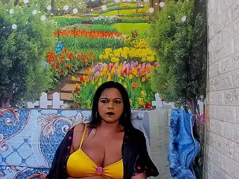 indianswtbella from StripChat is Freechat
