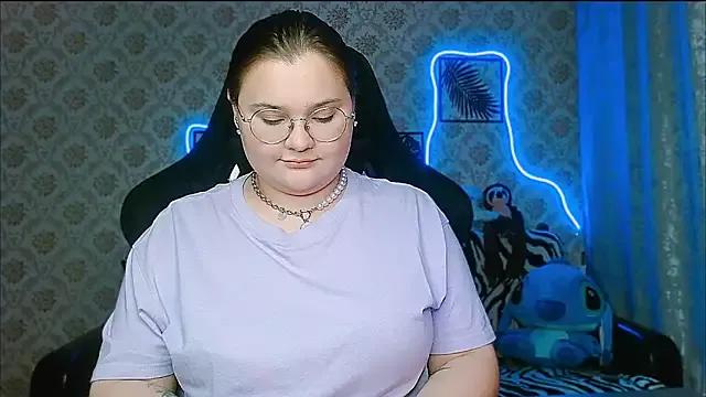 InLoveWithLife26 from StripChat is Freechat