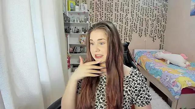 Isabella_Kitty_ from StripChat is Freechat