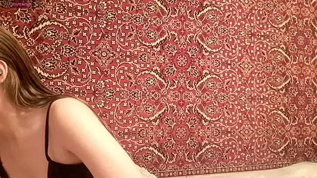 ivetabloom from StripChat is Freechat