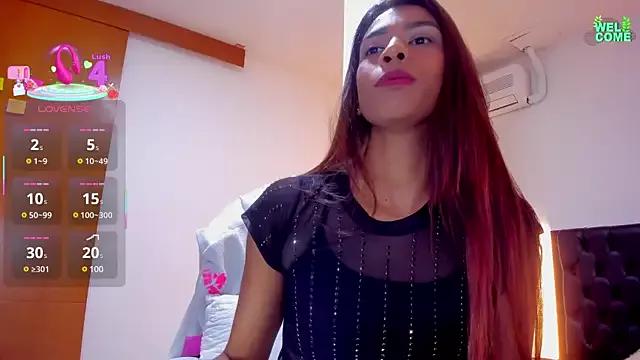 ivi_lopez from StripChat