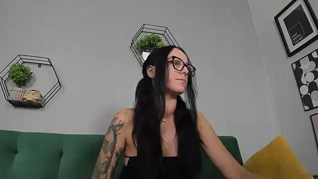 IzabelllNoir from StripChat is Freechat