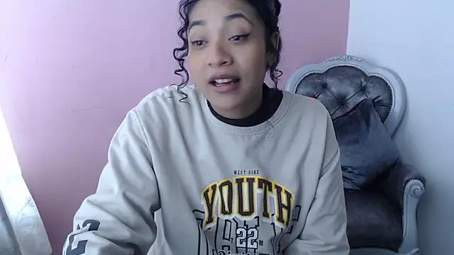 Jadepregnant from StripChat is Freechat