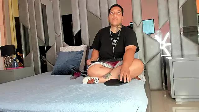 Jake_y_Emma from StripChat is Freechat