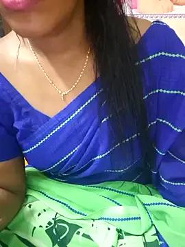 janani-tamizhachi from StripChat is Freechat