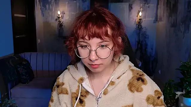 JasmineMilko from StripChat is Freechat