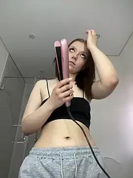 JennyPortman from StripChat is Freechat